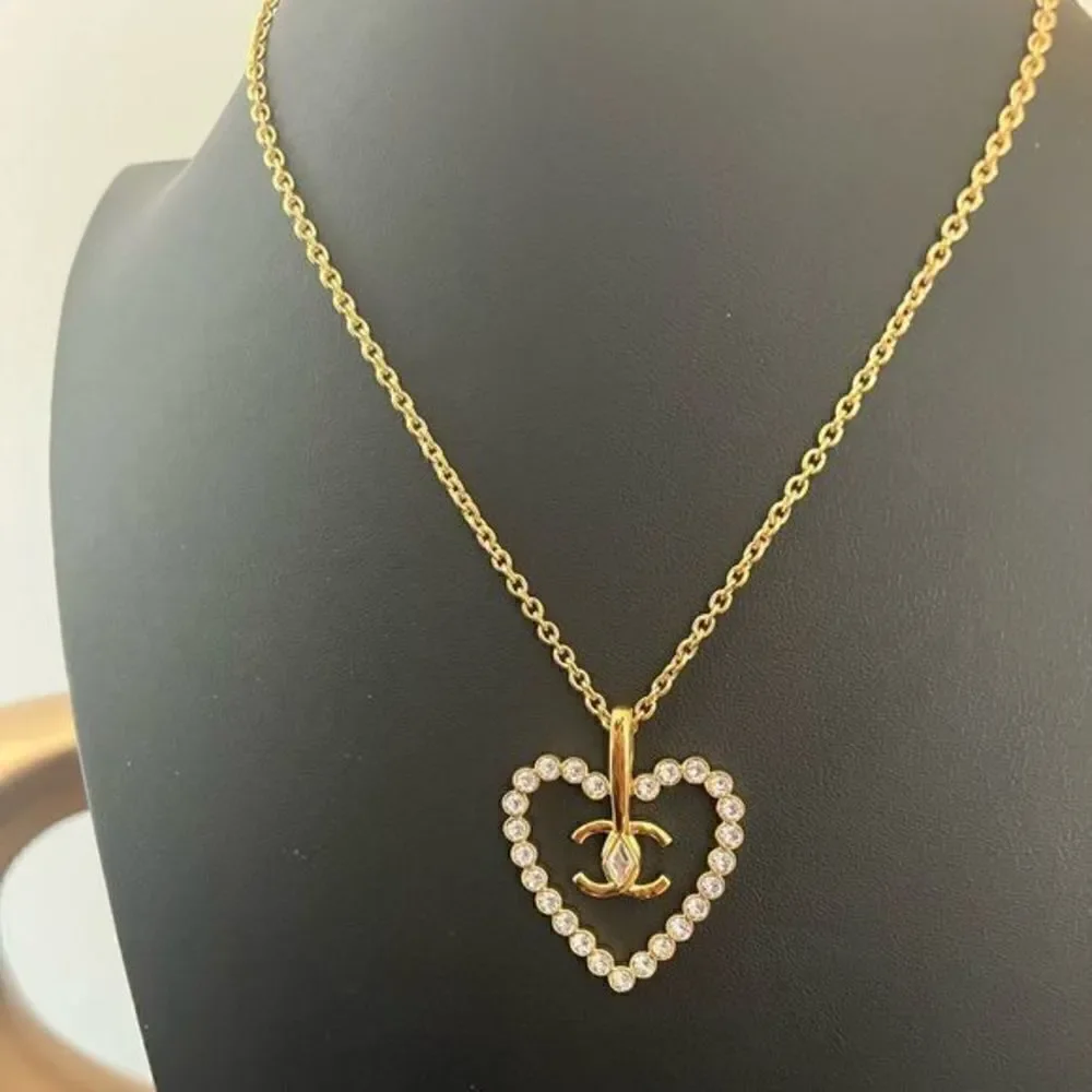 CHANEL• DUBAI BLING FAME• BNIB GHW Crystal Necklace‎